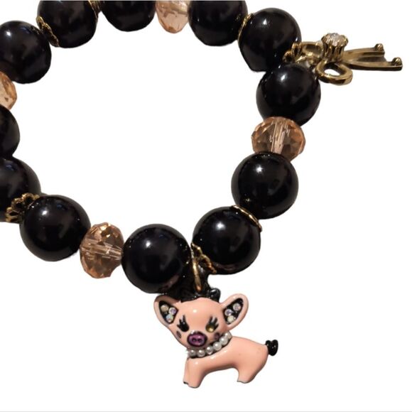 Betsey Johnson Pig Bracelet - Picture 3 of 4